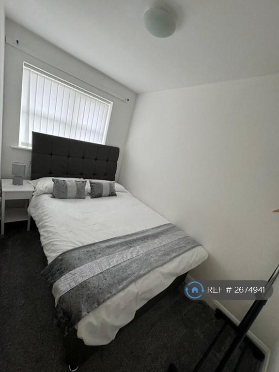 Double Bedroom 2