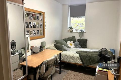 3 bedroom flat to rent, Fieldings Lodge, Winchester, SO22