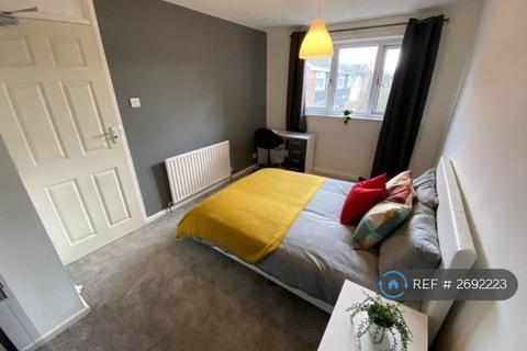 5 bedroom end of terrace house to rent, Herald Close, Beeston, Nottingham, NG9