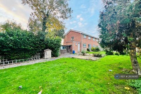 undefined, Newport, Newport, PO30