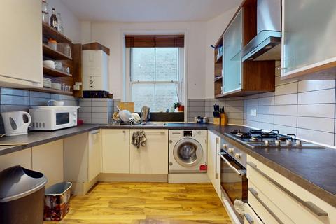 4 bedroom flat to rent, Clifton Road, London, W9