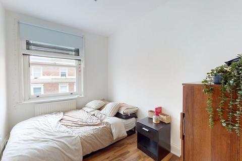 4 bedroom flat to rent, Clifton Road, London, W9