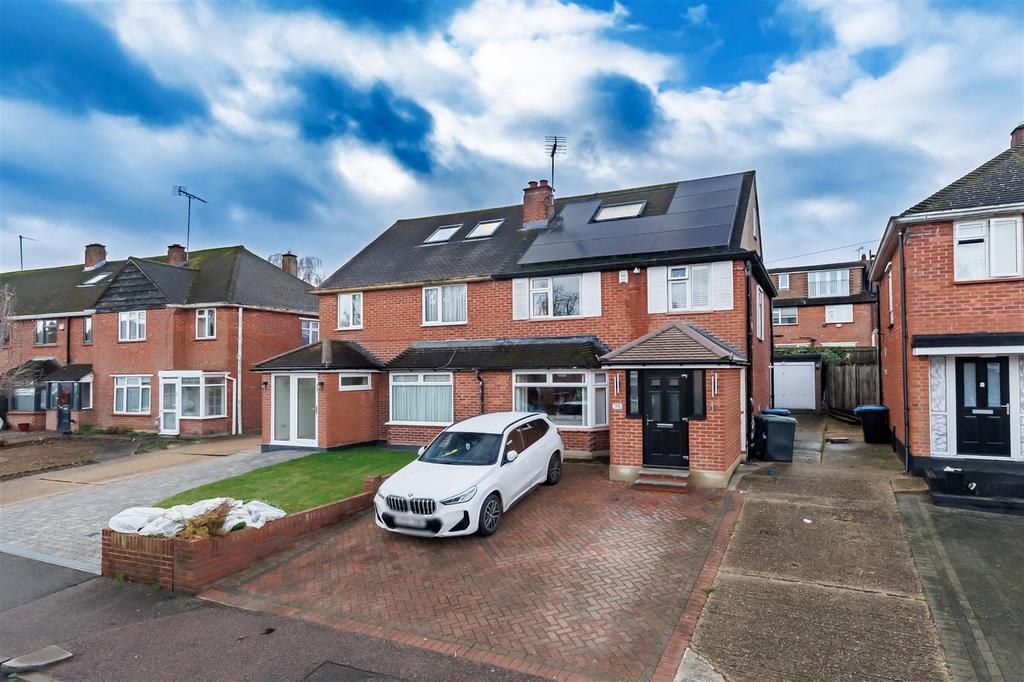 71 Crows Rd (28).jpg