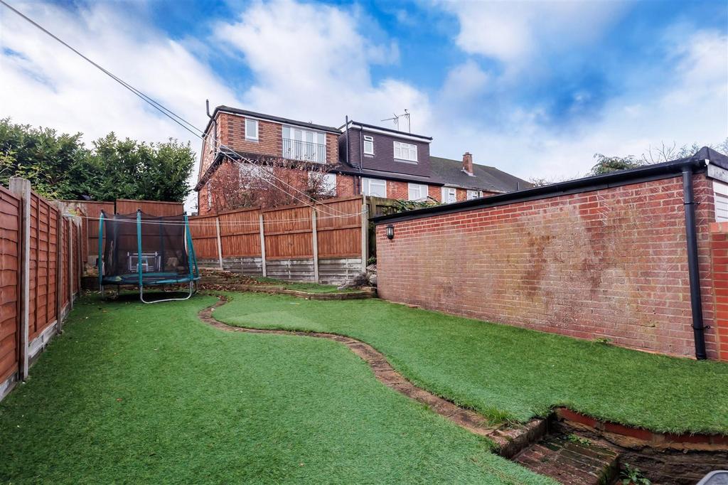 71 Crows Rd (22).jpg