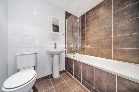 undefined, Barretts Grove, London, N16