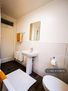 undefined, Bath Road, Reading, RG1
