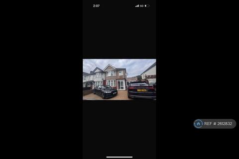 undefined, Royestone Gardens, Ig1 3Sy, IG1