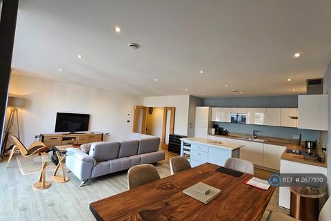 2 bedroom flat to rent, Lymington Shores, Lymington, SO41