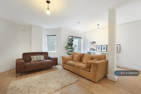 undefined, Gordon Road, London, W5