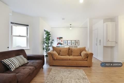 undefined, Gordon Road, London, W5