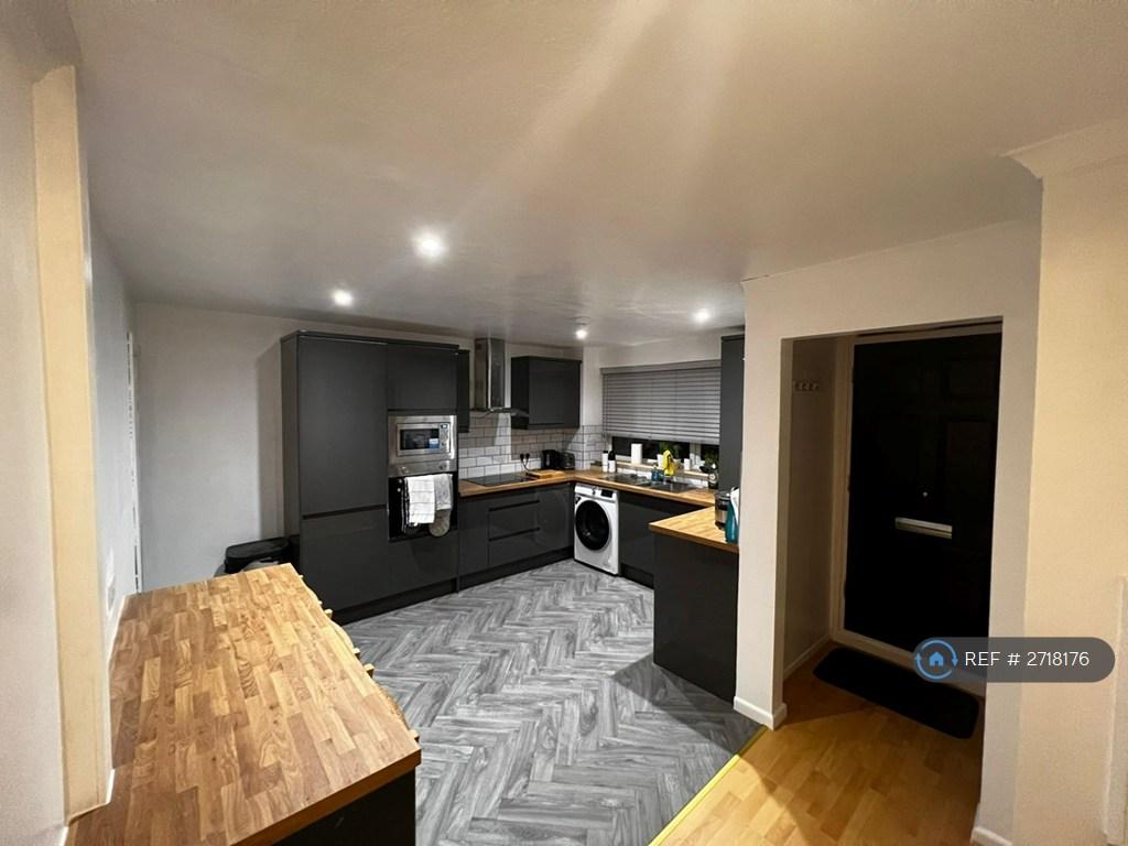 Kitchen/Diner And Hallway