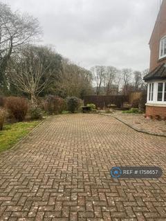 4 bedroom detached house to rent, Horn Lane, Stony Stratford, Milton Keynes, MK11