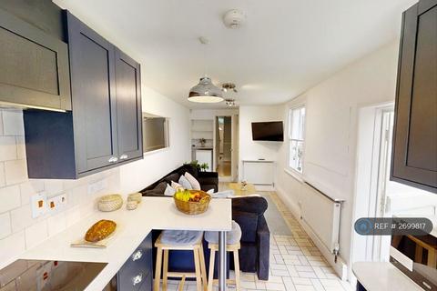 6 bedroom terraced house to rent, Stanbury Avenue, Fishponds, BS16