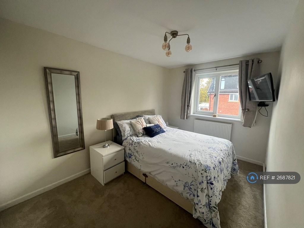 Main Bedroom