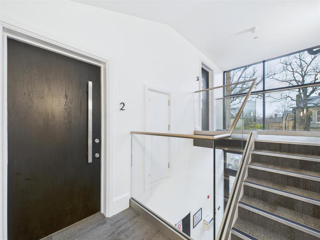 CAM05663 G0-PR0051-STILL036.jpg