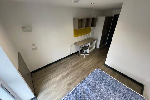 undefined, Spring Place, Luton, Bedfordshire, LU1