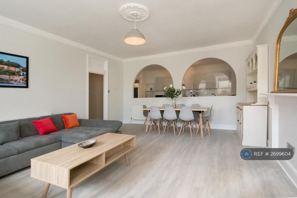 Living Dining Space