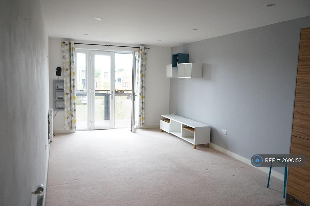 Open-Plan Lounge (Unfurnished)
