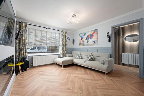 undefined, Drysdale Avenue, Whitburn EH47