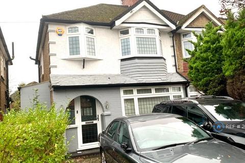 4 bedroom semi-detached house to rent, Kingswood Road, Watford, WD25