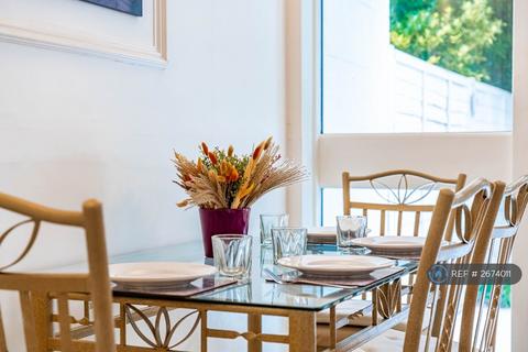 undefined, Morris House, Greater London, SW4