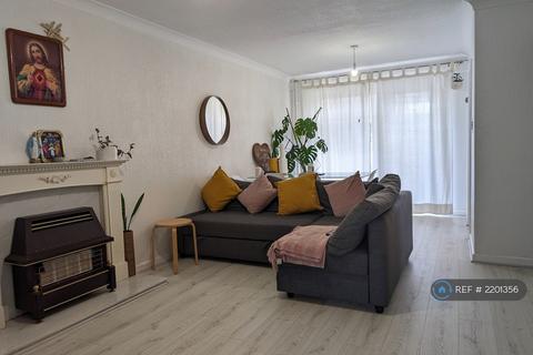 undefined, Eldridge Close, Wolverhampton, WV9