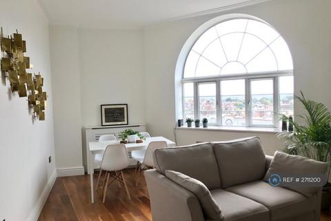 2 bedroom flat to rent, Leigham Hall, London, SW16