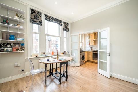 undefined, Wandsworth Road, London SW8
