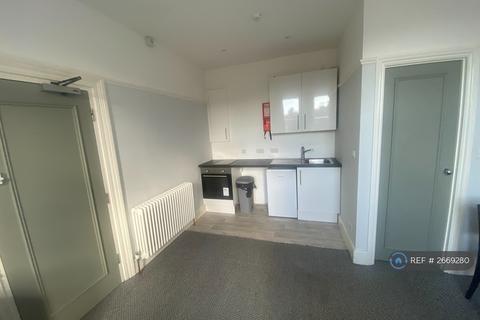 undefined, Waterden Road, Guildford, GU1