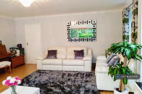 2 bedroom flat to rent, Beckenham Grove, Bromley, BR2