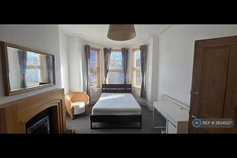undefined, Arthington View, Leeds, LS10