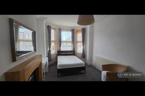 undefined, Arthington View, Leeds, LS10