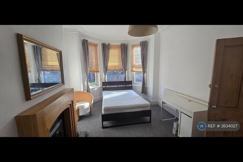 undefined, Arthington View, Leeds, LS10