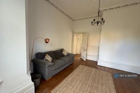 1 bedroom flat to rent, Lenton Avenue, Nottingham, NG7