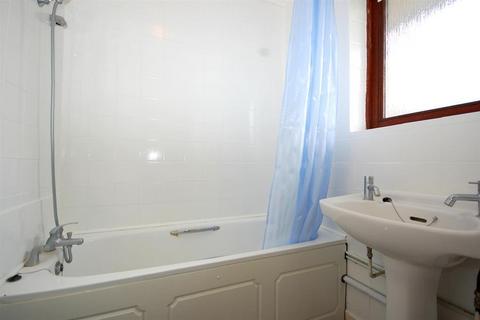 undefined, St. John's Estate, Shoreditch, N1