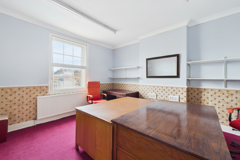 undefined, St. John Street, Mansfield NG18