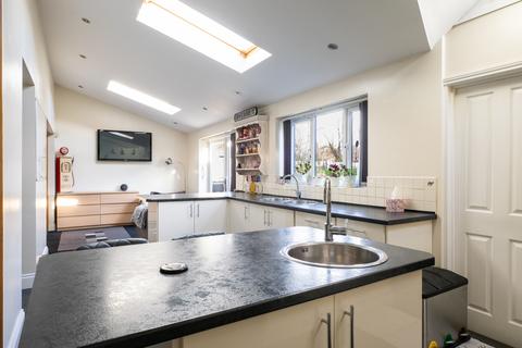 undefined, Ruxley Lane, Surrey KT19