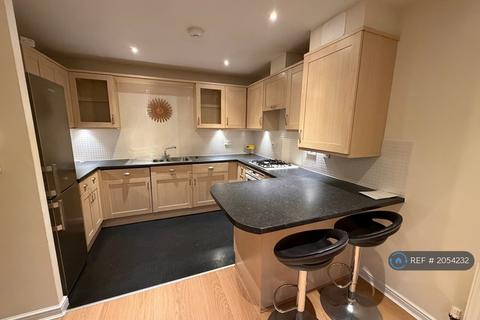 2 bedroom flat to rent, Sycamore Court, Sheffield, S11