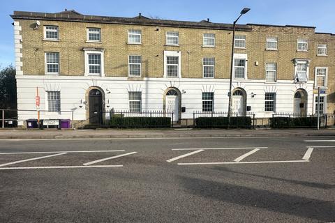 1 bedroom apartment to rent, Kneesworth Street, Royston SG8