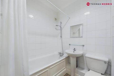 1 bedroom apartment to rent, Kneesworth Street, Royston SG8