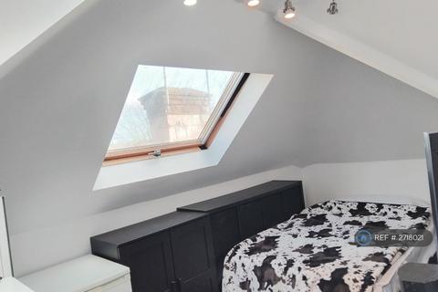 undefined, Roehampton Vale, London, SW15