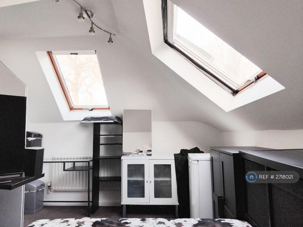 Single Bedroom