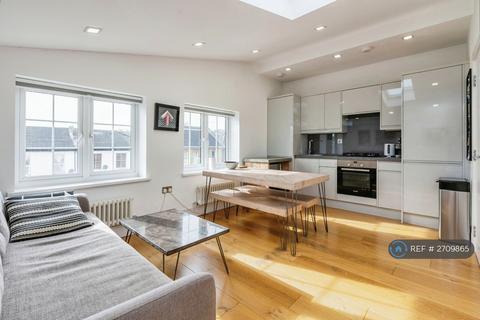 2 bedroom flat to rent, Finsbury Road, London, N22