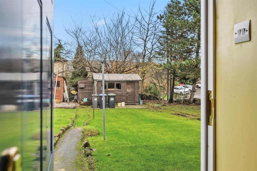 Front door to garden.jpg