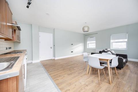 undefined, St. James's Street, Walthamstow, London, E17