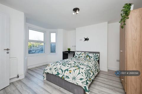 undefined, Folkestone Road, Dover, CT17