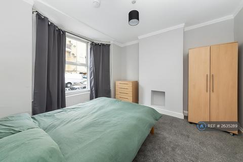 undefined, Furley Road, London, SE15