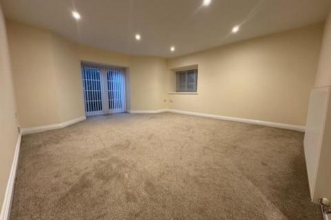 undefined, Basement flat, 3 Abbotsfield, 14 Abbey Road, Malvern