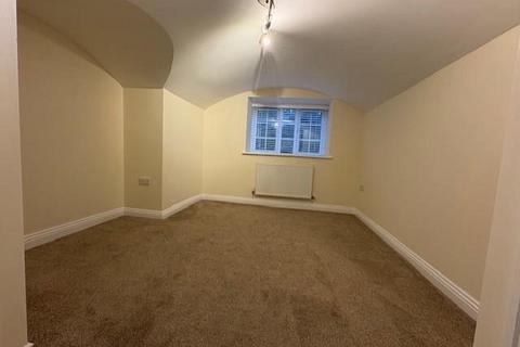 undefined, Basement flat, 3 Abbotsfield, 14 Abbey Road, Malvern