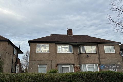 undefined, Wrythe Lane, Carshalton, SM5